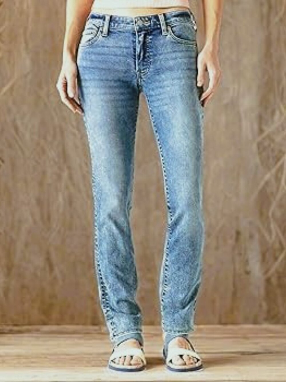 Lucky Brand Medium Wash Zip Fly Jeans